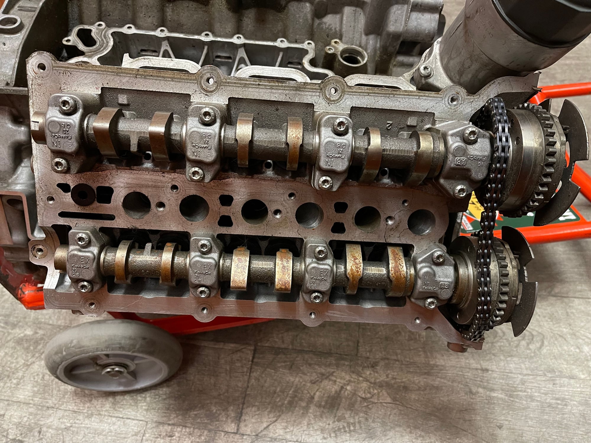 Engine - Internals - Cylinder Heads from 3.0 - Used - 2014 Jaguar F-Type - Dallas, TX 75201, United States