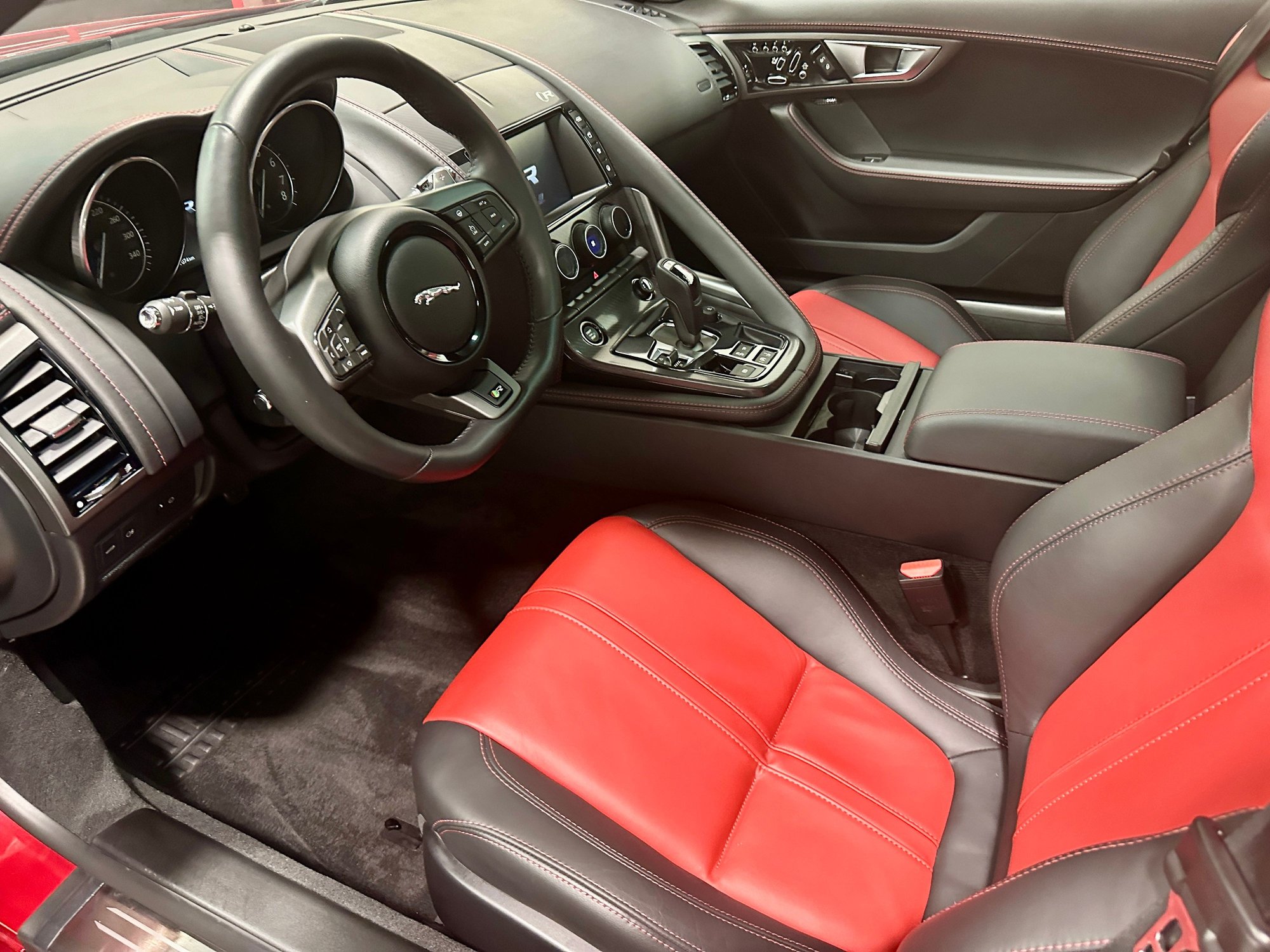 2016 Jaguar F-Type - 2016 Jaguar F Type R - Italian Racing Red, carbon ceramic brakes - Used - VIN SAJXJ6DL7GMK23806 - 27,100 Miles - 8 cyl - AWD - Automatic - Coupe - Red - Waterdown, ON L8B 0G, Canada