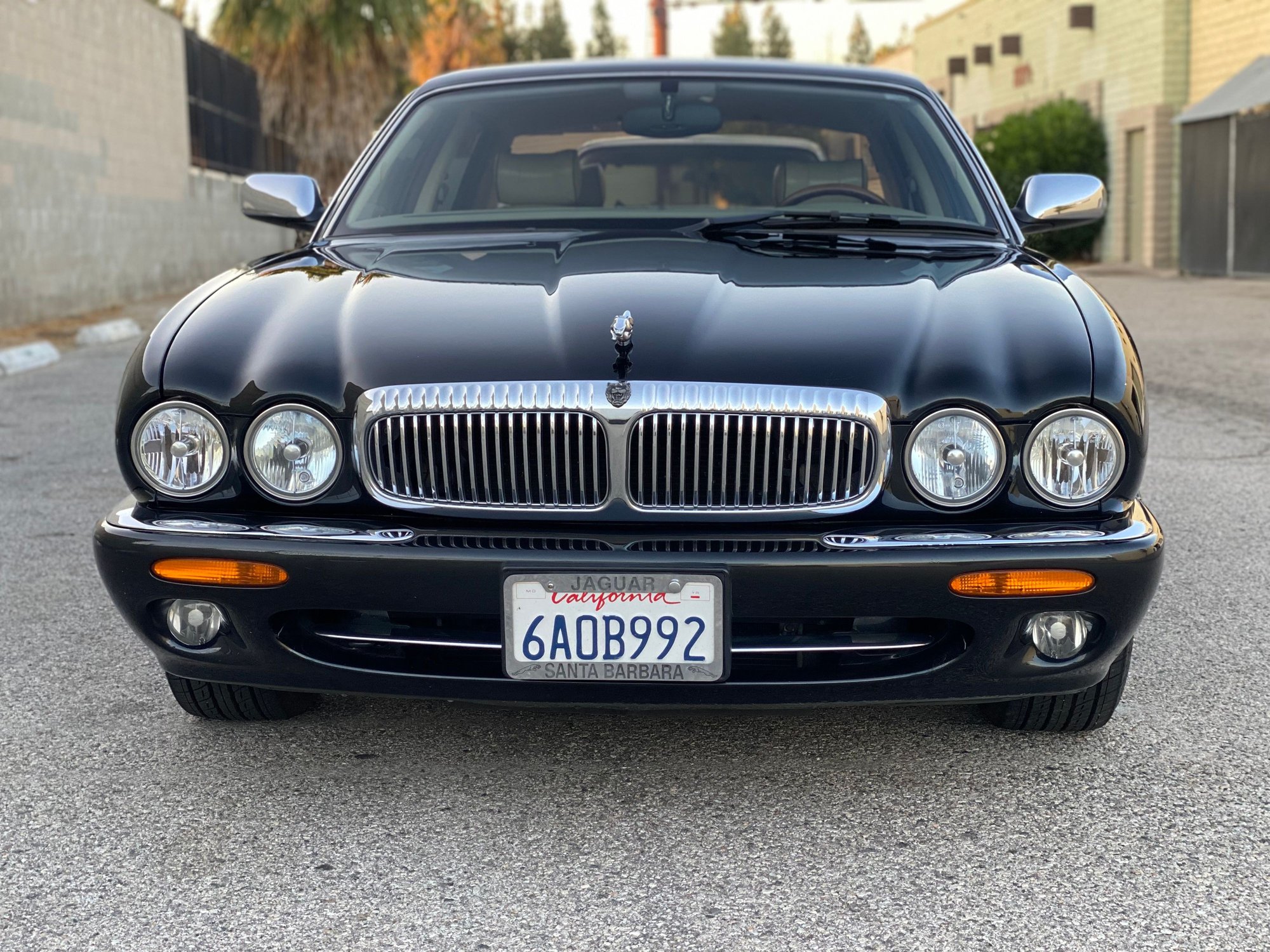 1998 Jaguar Vanden Plas - Super Clean 1998 XJ8 VDP - Used - VIN SAJKX624XWC842389 - 105,000 Miles - 8 cyl - 2WD - Automatic - Sedan - Black - Northridge, CA 91324, United States