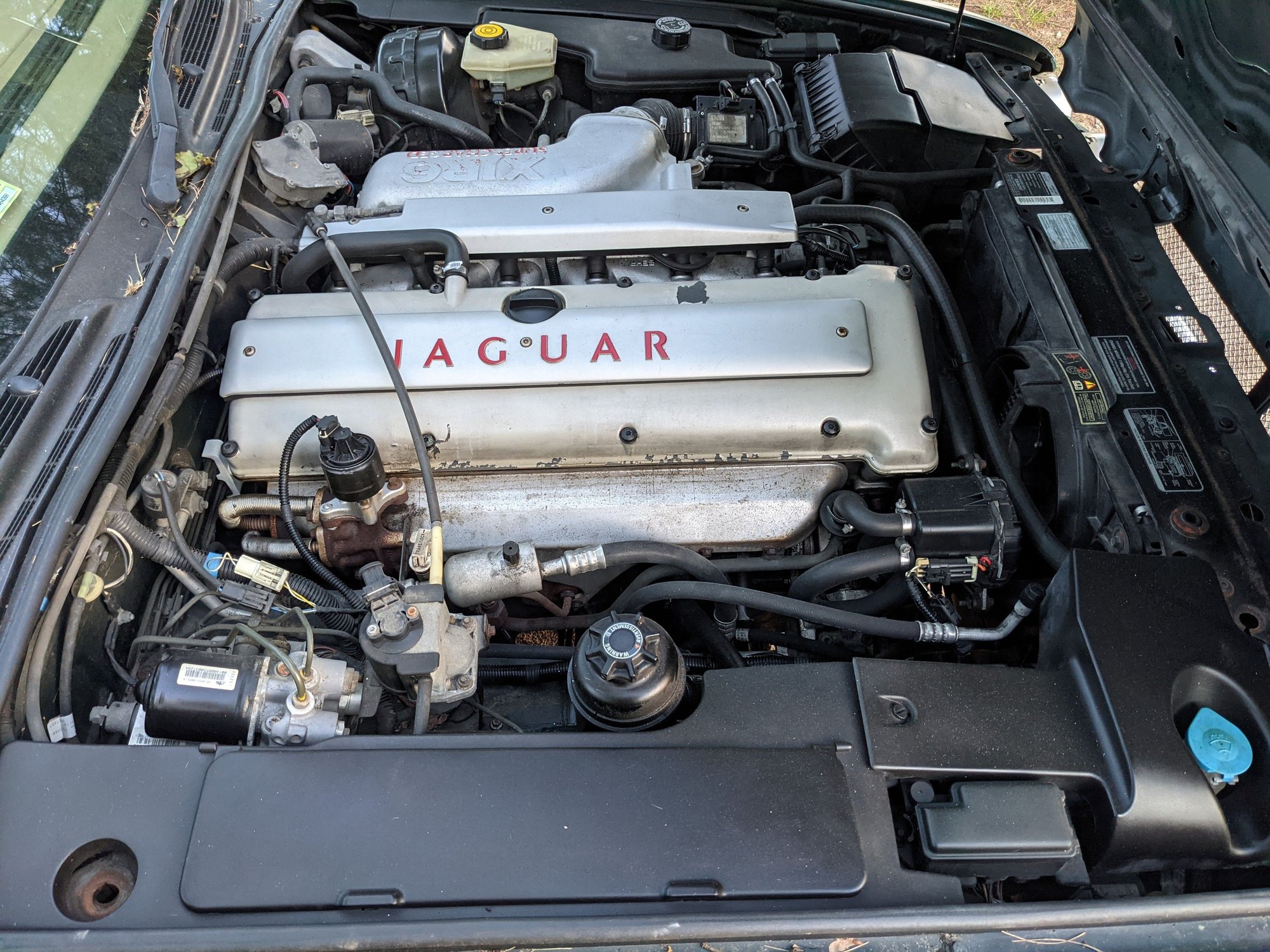 1997 Jaguar XJR - 1997 XJR: Great Mechanically, Great Interior, Exterior Cosmetically Poor. - Used - VIN SAJPX114XVC810244 - 160,000 Miles - 6 cyl - 2WD - Automatic - Sedan - Other - Hinton, WV 25951, United States