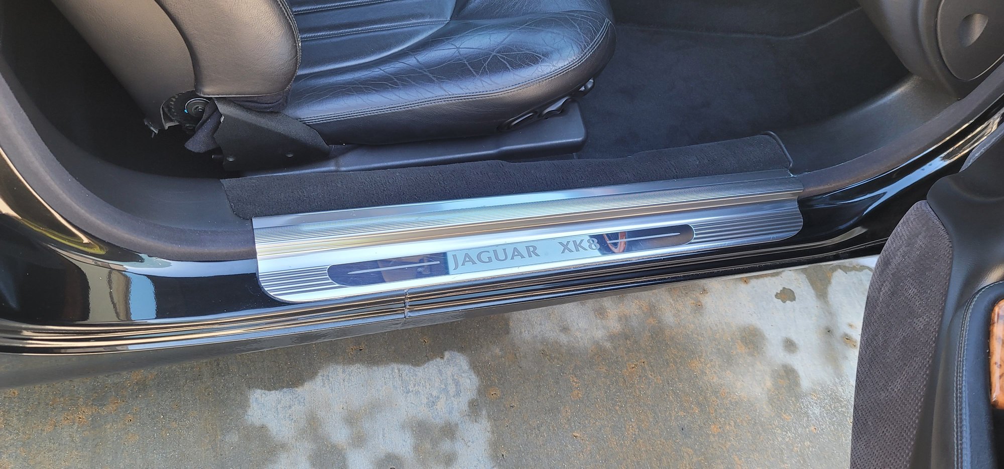 2000 Jaguar XK8 - Tripple black cat jaguar 2000 xk8 - Used - VIN SAJJA42C2YNA08099 - 105,000 Miles - 8 cyl - 2WD - Automatic - Convertible - Black - Valencia, CA 91354, United States