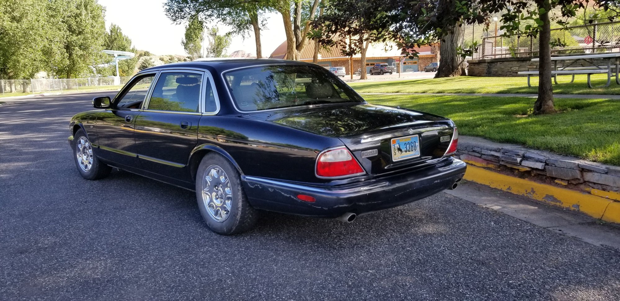 1998 Jaguar XJ8 - An opportunity - Used - VIN SAJHX6241WC822249 - 101,835 Miles - 8 cyl - 2WD - Automatic - Sedan - Black - Thermopolis, WY 82443, United States