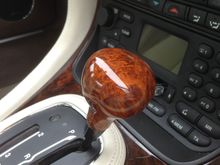 A stunning final addition to my XJ8 interior.