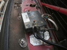 Very important to completely seal the case of the amp and all the places wires emerge from it. You can see the earth post clearly in this shot.