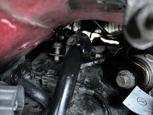 Location of the rear sway bar mount, sandwiched between the sub frame and frame, wrench movement blocked by the sway bar itself and upper control arm mount, this is crazy.