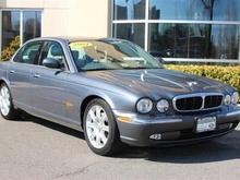 Garage - 2004 XJ8