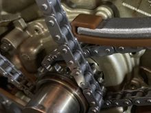 new guide touches other chain