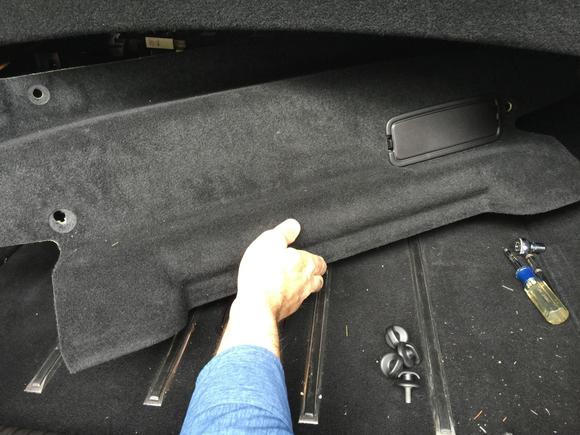 5. Now the battery cover can be removed.