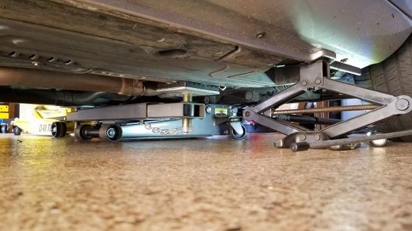 Low profile jack fits with little help