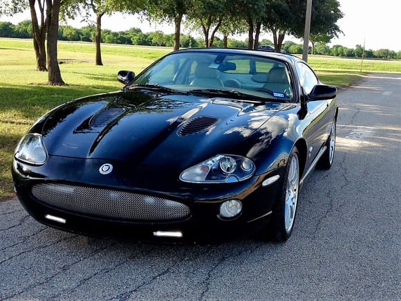 2005 Jaguar XKR Coupe - Black Onyx & Ivory
20" BBS Montreal Wheels w/ Red Brembo's