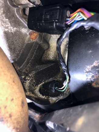 Leak from Sensor, no leak above 