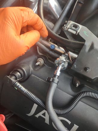Release fuel pressure 