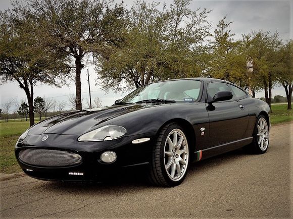 This is a Jaguar X-100 Coupe