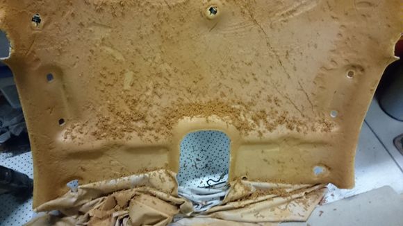 Greasy wet foam area