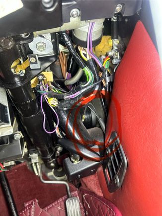 This is under driver side dash.   Unconnected black wire from center counsel that looks like it’s in the vicinity of the ac controllers.   There are two black wires.  One goes to the light switch.  The loose on is shorter and I don’t see anything in the area that would accept it.  Any ideas what it is ? 