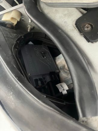 This is where I placed the ballasts. 