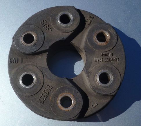 Jurid OEM coupling from a late 94MY XJ40
