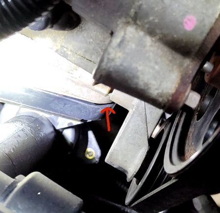 Crack where X-type top hose flange doesn't align with water pump