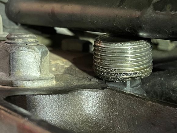 Photo 5; Plug and socket resting