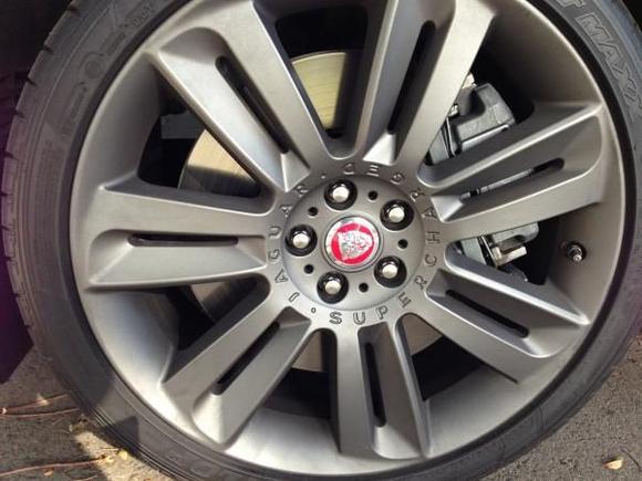 Darkened up the rims.