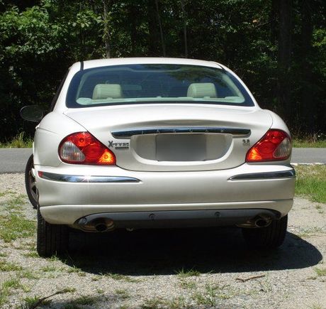 One of the best safety features ever invented, rear fog lights.