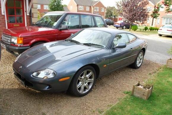 Jag Drive Sept 09 - About to have the Chains &amp; Tensioners changed