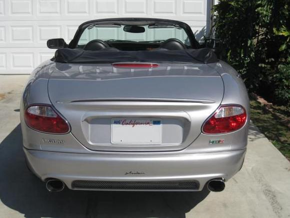 Here is a better look of the jewel lights, the arden bumper and the mina exhaust. (they were a bit dirty at the time)