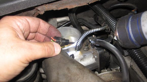 The old connector is snipped off