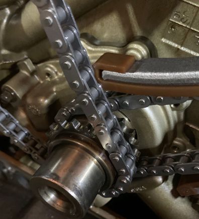 new guide touches other chain