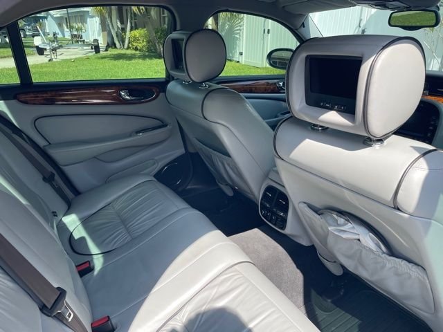 2004 Jaguar XJ8 - 2004 XJ8 VDP SWB - Rear Entertainment Package - Used - VIN SAJWA74C64SG23772 - 131,000 Miles - 8 cyl - 2WD - Automatic - Sedan - Gray - Tampa, FL 33702, United States