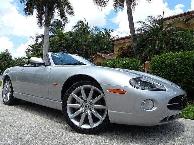 2006 Jaguar XK8 - Like new XK8 59k Fl car always garaged - Used - VIN SAJDA42C262A45911 - 8 cyl - 2WD - Automatic - Convertible - Silver - Deltona, FL 32725, United States