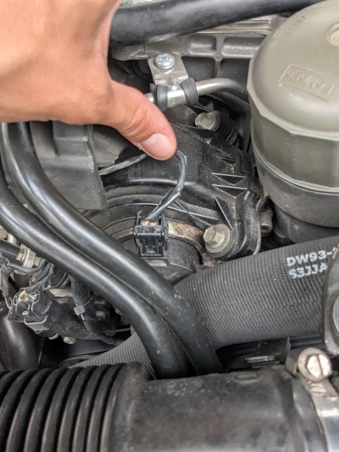 Cable that has exposed copper.