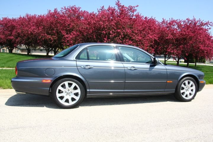 2004 Jaguar Vanden Plas - 2004 XJ Vanden Plas--one owner very low milage - Used - VIN SAJWA74C54SG20863 - 36,420 Miles - 8 cyl - 2WD - Automatic - Sedan - Gray - Saint Joseph, MI 49085, United States