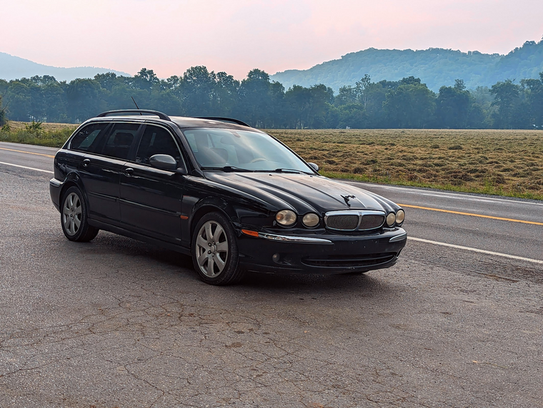 2006 Jaguar X-Type - 2006 X-Type Wagon - Used - VIN SAJWA54A16WE73665 - 195,000 Miles - 6 cyl - AWD - Automatic - Wagon - Black - Hinton, WV 25951, United States