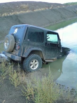 Tryin out the new tires then i sucked up some water