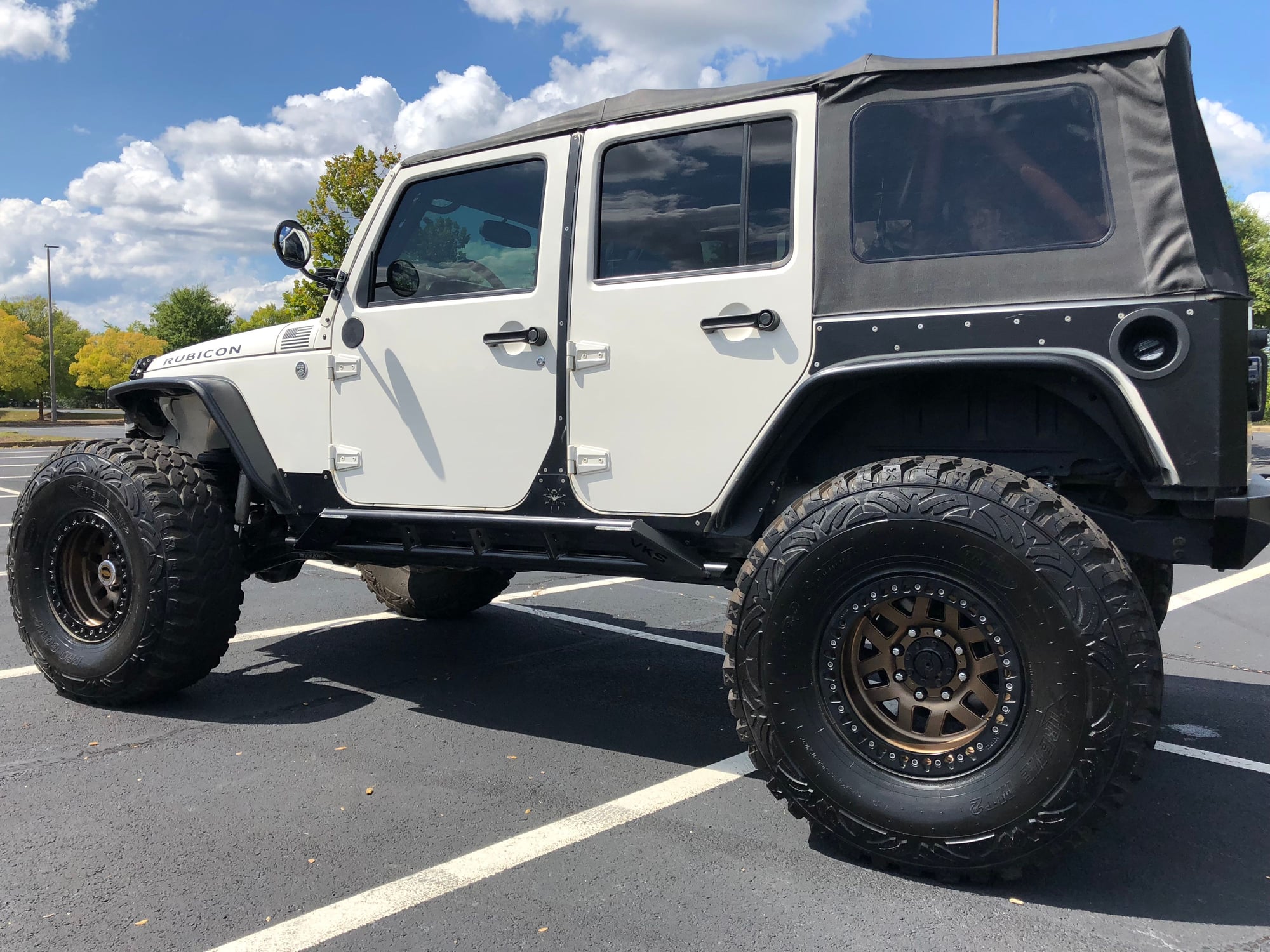 2008 Jeep Wrangler - 2008 Jeep Wrangler Rubicon Unlimited, Supercharged, Cages, Tons/40's - Used - VIN 1J4GA69198L527713 - 120,999 Miles - 6 cyl - 4WD - Automatic - SUV - White - Woodstock, GA 30188, United States