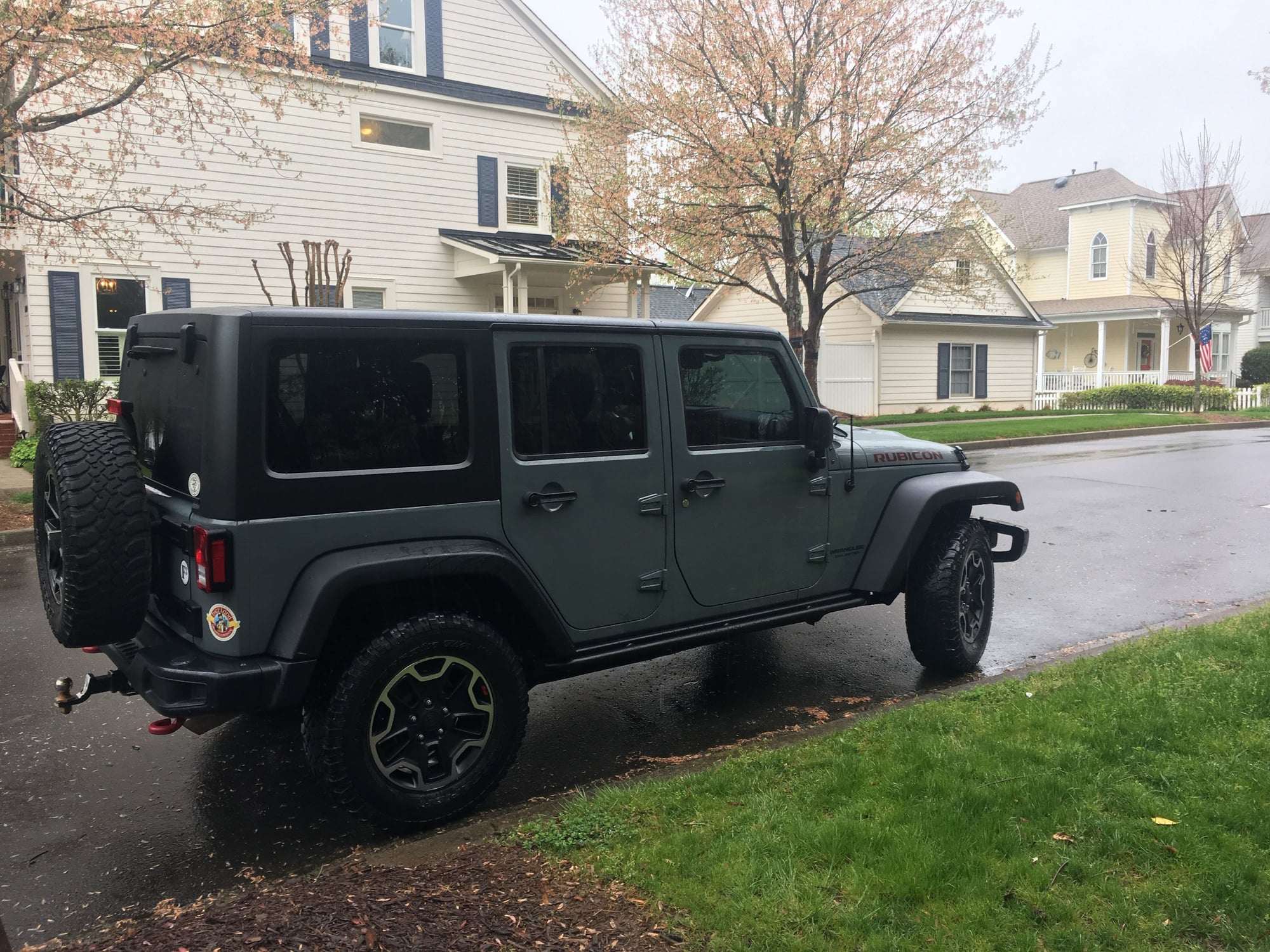 2015 Jeep  - 2015 Jeep Wrangler Unlimited Rubicon Hardrock Anvil Black 6 speed - Used - VIN 1C4BJWFG0FL655814 - 30,000 Miles - 6 cyl - 4WD - Manual - SUV - Gray - Fort Mill, SC 29708, United States