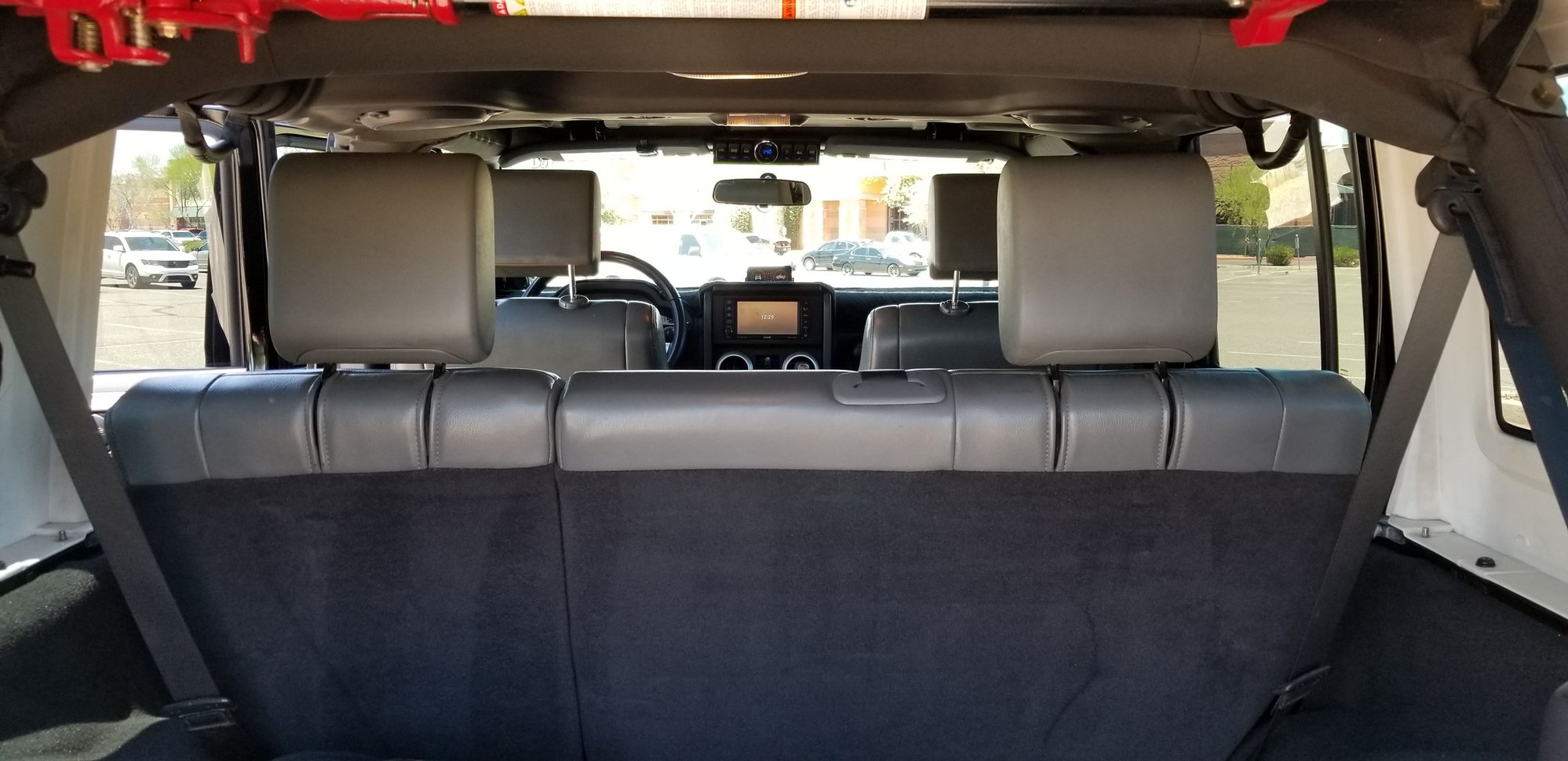 2010 Jeep Wrangler - 2010 Jeep Wrangler Unlimited Sahara 4x4 (Custom) - Used - VIN 1J4HA5H17AL185524 - 69,000 Miles - 6 cyl - 4WD - Automatic - SUV - Black - Phoenix, AZ 85037, United States