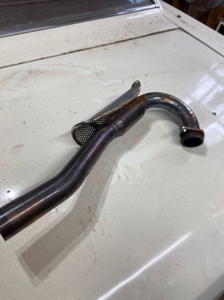 Removing exhaust and checking condition of seals/ gaskets etc. anyone know if this is a stock head pipe? It’s connected to an FMF Q4. Not sure if it’s a full system or just a slip on. By the way , head pipe to slip on had no clamp or sealant, just friction fit....Thanks