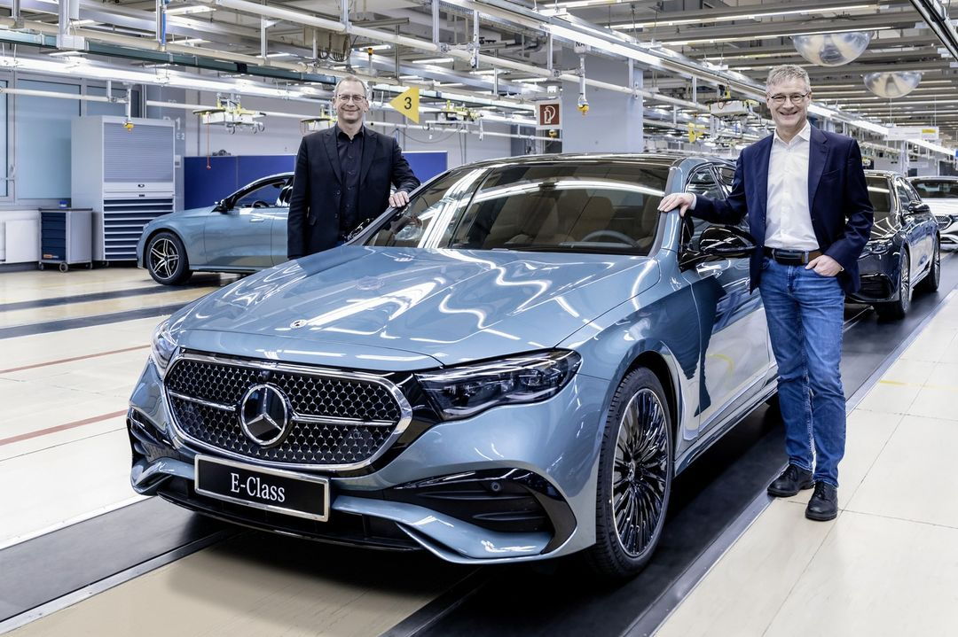 Mercedes-Benz Unveils the 6th-Generation W214 E-Class - Page 7 -   Forums