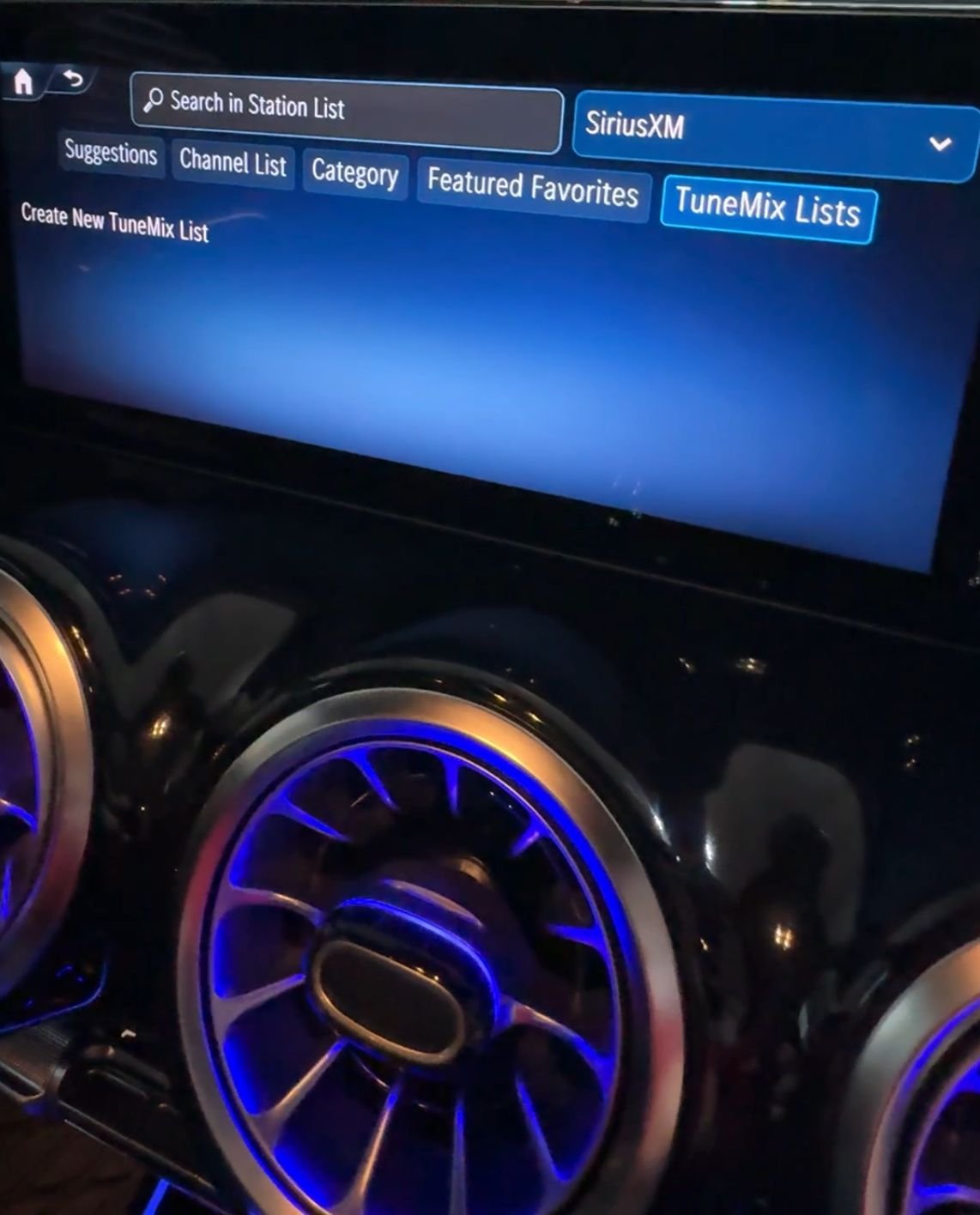 I can select �Create a Tunemix� without issue. 