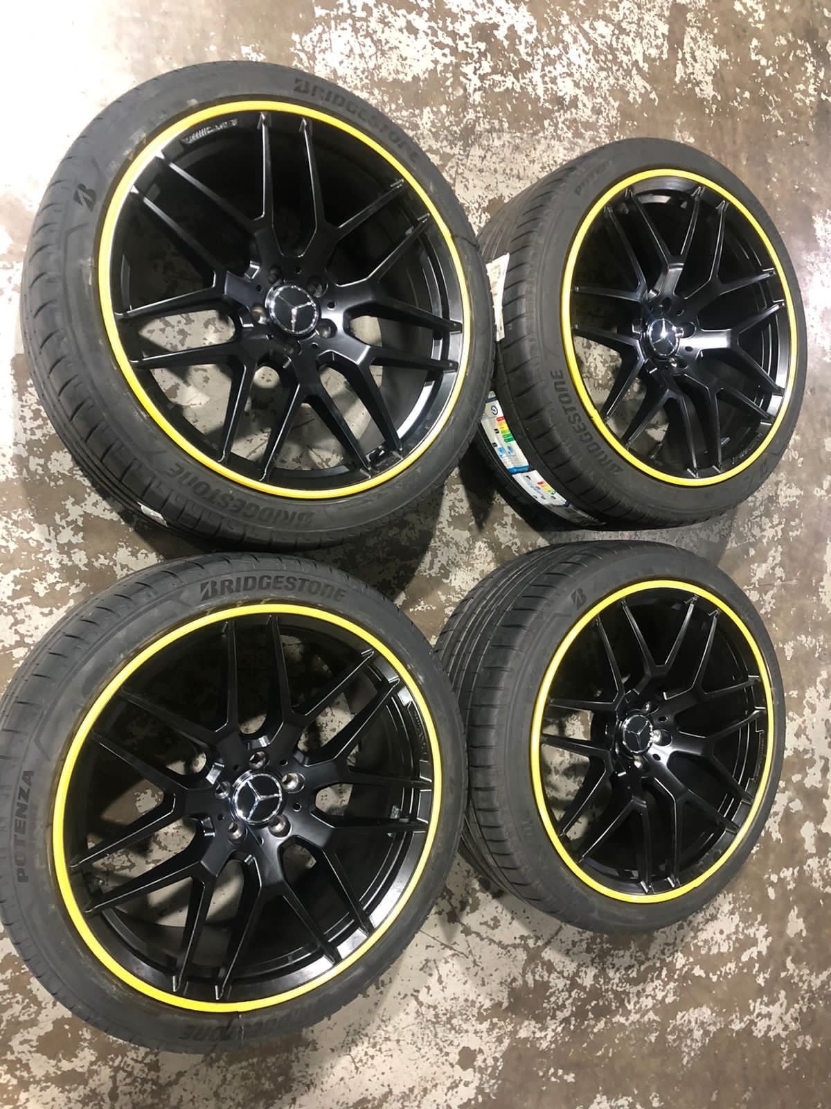Wheels and Tires/Axles - 21 inch AMG 11J wheels set - Used - 2015 to 2024 Mercedes-Benz GLE43 AMG - 2014 to 2024 Mercedes-Benz G500 - 2015 to 2026 Mercedes-Benz GLE-Class - Ahwaz, Iran, Islamic Republic Of