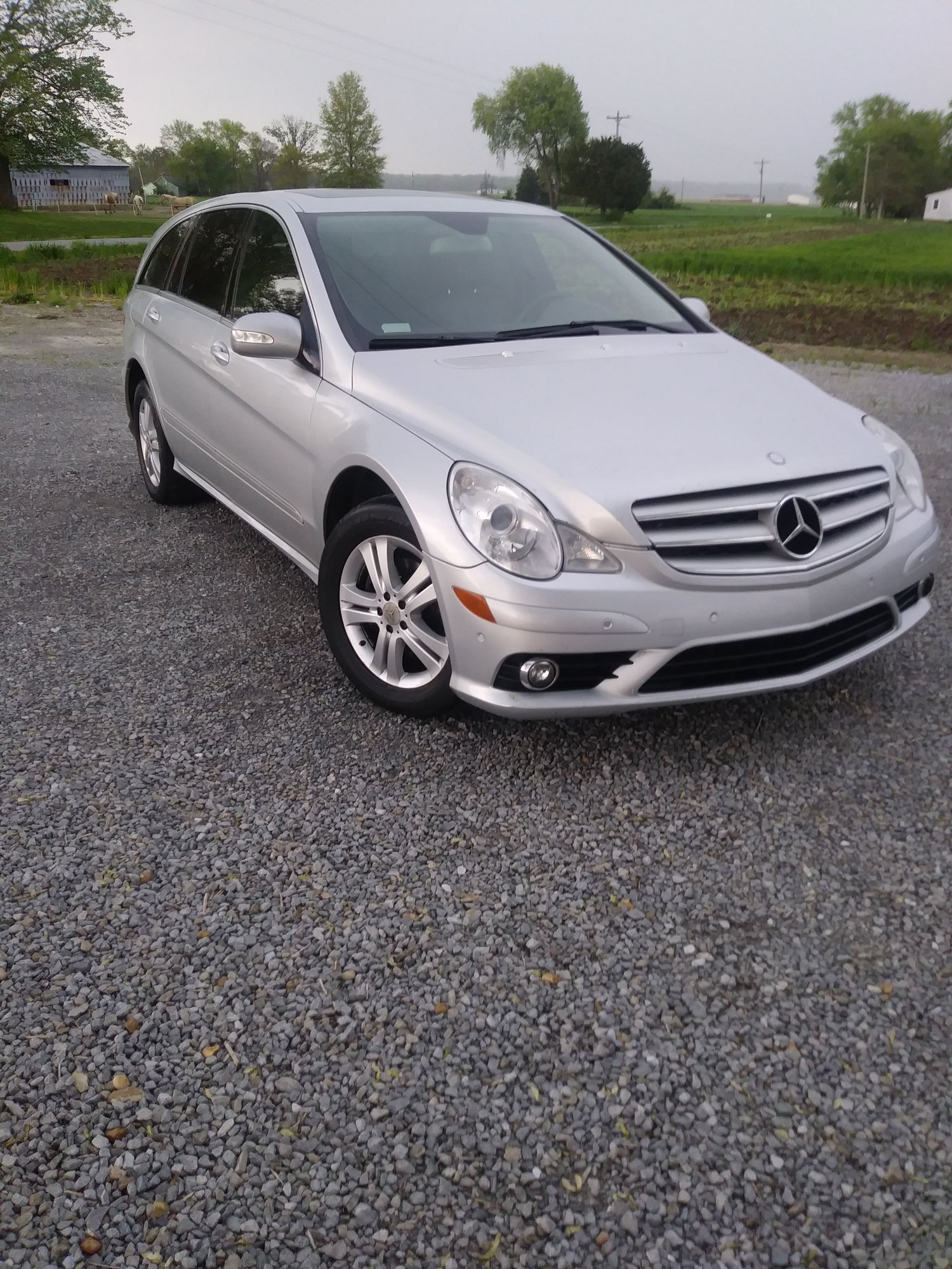 2008 Mercedes-Benz R320 - Mercedes Benz R320 cdi - Used - VIN 4JGCB22E38A071500 - 187,000 Miles - 6 cyl - AWD - Automatic - SUV - Silver - Ewing, IL 62836, United States