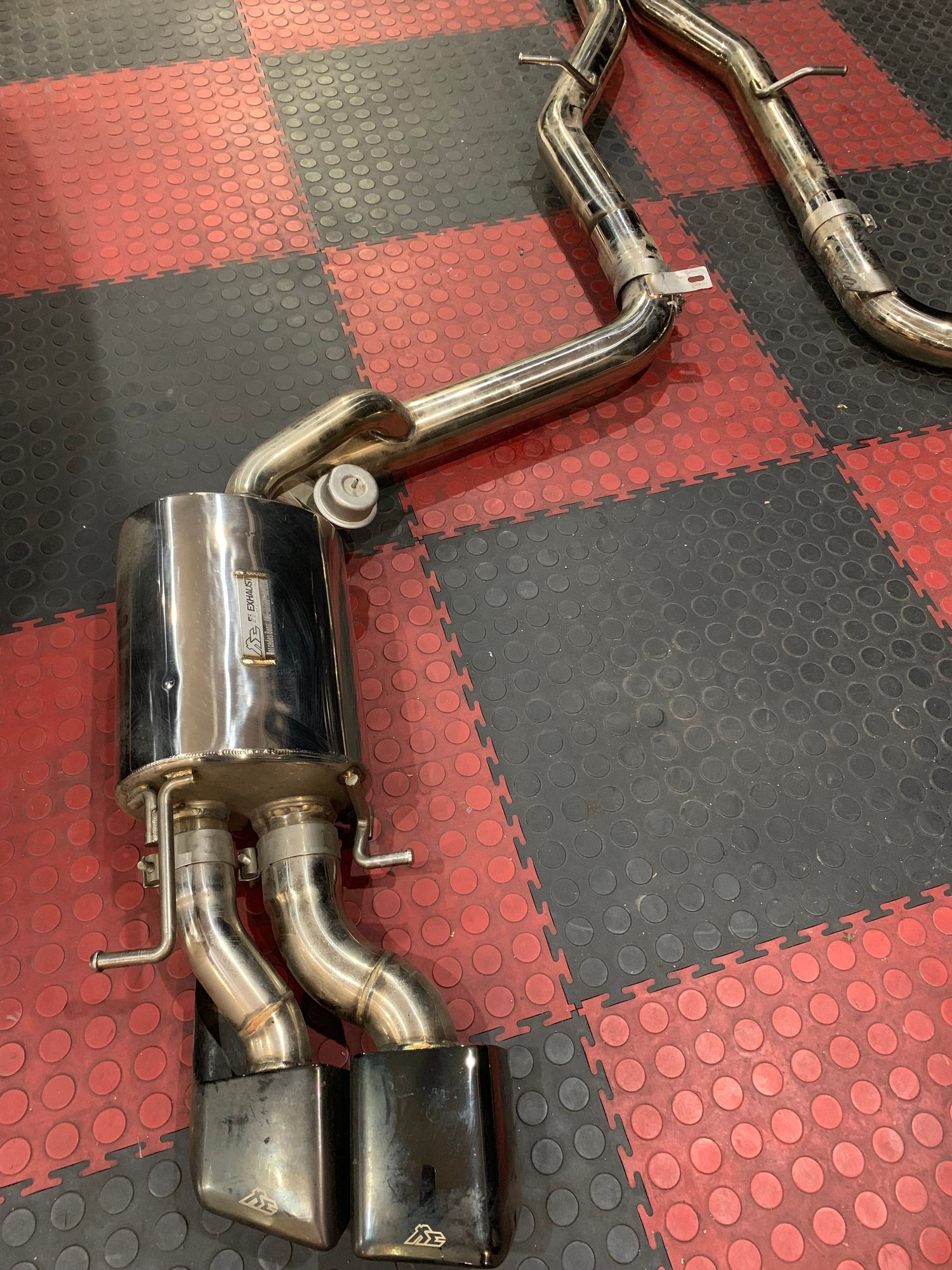 2012 Mercedes-Benz CLS63 AMG - Full exhaust for cls63,e63 M157 FI-Exhaust & Weistec - Used - VIN WDD2183742A013038 - 8 cyl - 2WD - San Gabriel, CA 91776, United States