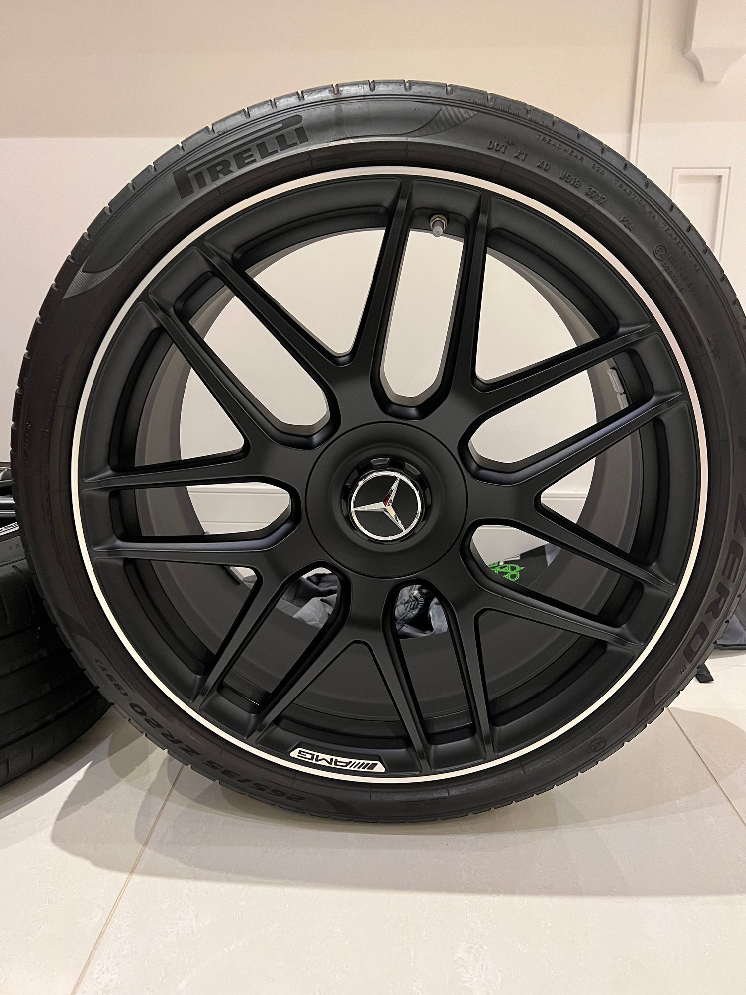 2018 Mercedes-Benz E63 AMG S - OEM E63S parts for sale (GTA, Canada) - North York, ON M2N5S2, Canada