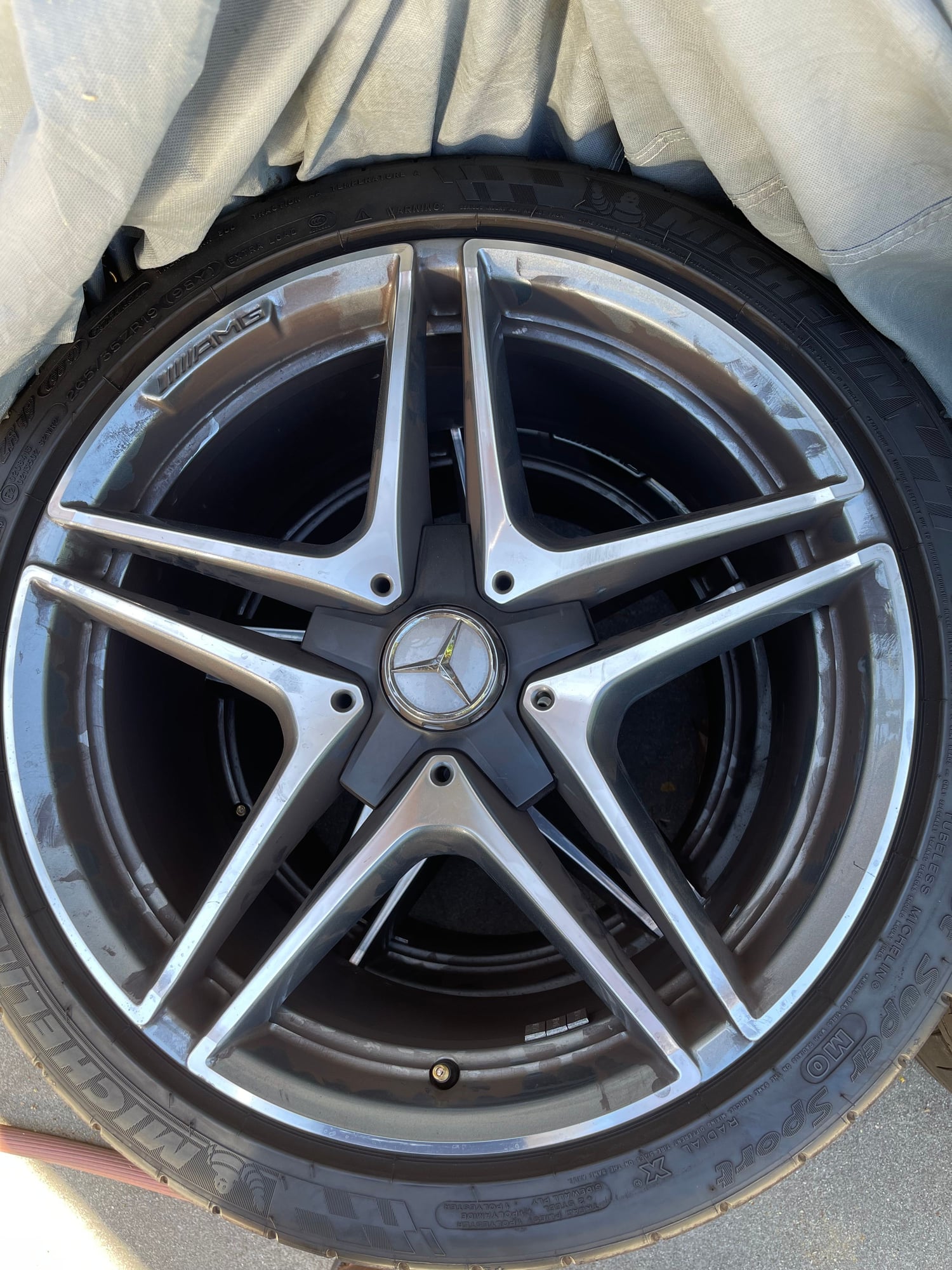 Wheels and Tires/Axles - 19” Twin-Spoke AMG wheels - Used - 2015 to 2021 Mercedes-Benz C-Class - San Jose, CA 95123, United States