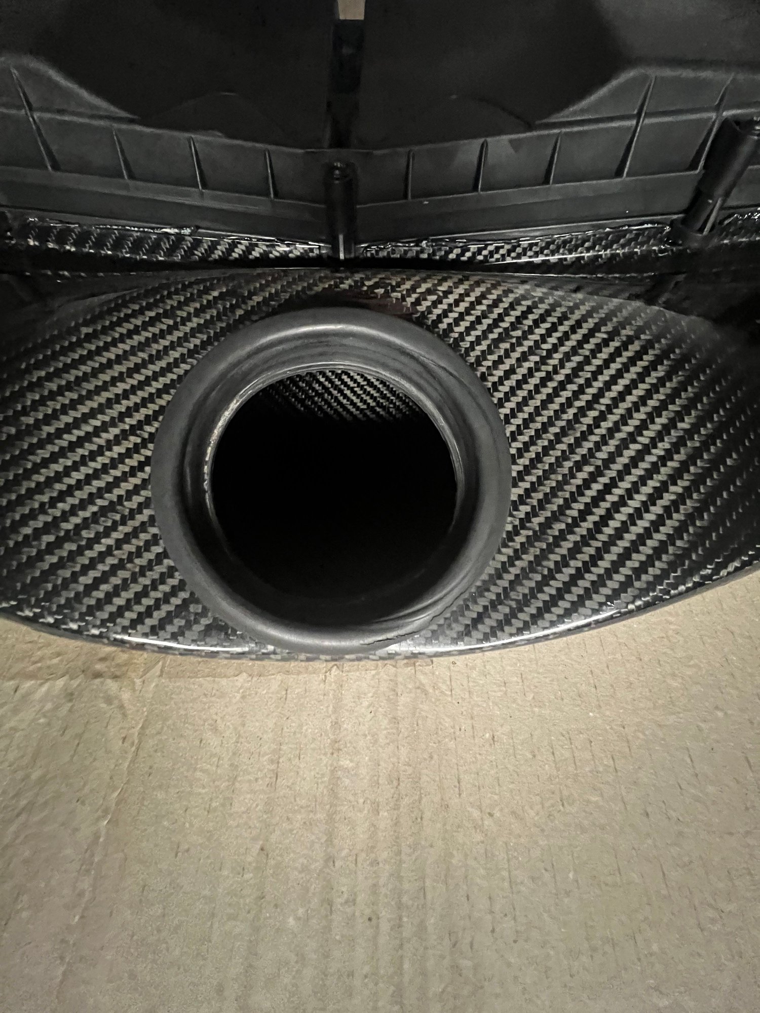 Engine - Intake/Fuel - RENNTECH Carbon Fiber bubble air intake for M113 N/A engines - Used - 1999 to 2002 Mercedes-Benz E55 AMG - 2000 to 2002 Mercedes-Benz CLK55 AMG - Clearwater, FL 33764, United States