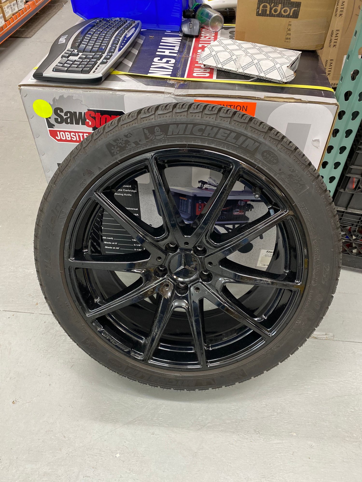 Wheels and Tires/Axles - S63 winter tires and rims - Used - 2015 to 2021 Mercedes-Benz S63 AMG - Glen Cove, NY 11542, United States