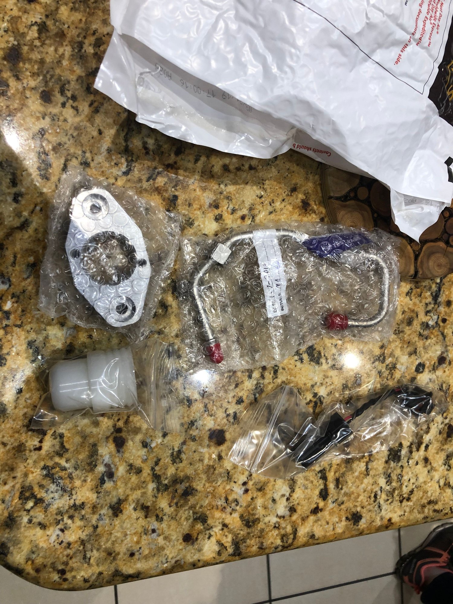 Engine - Intake/Fuel - Cla45 amg AMS high pressure fuel pump - New - 2014 to 2019 Mercedes-Benz CLA45 AMG - Miramar, FL 33027, United States
