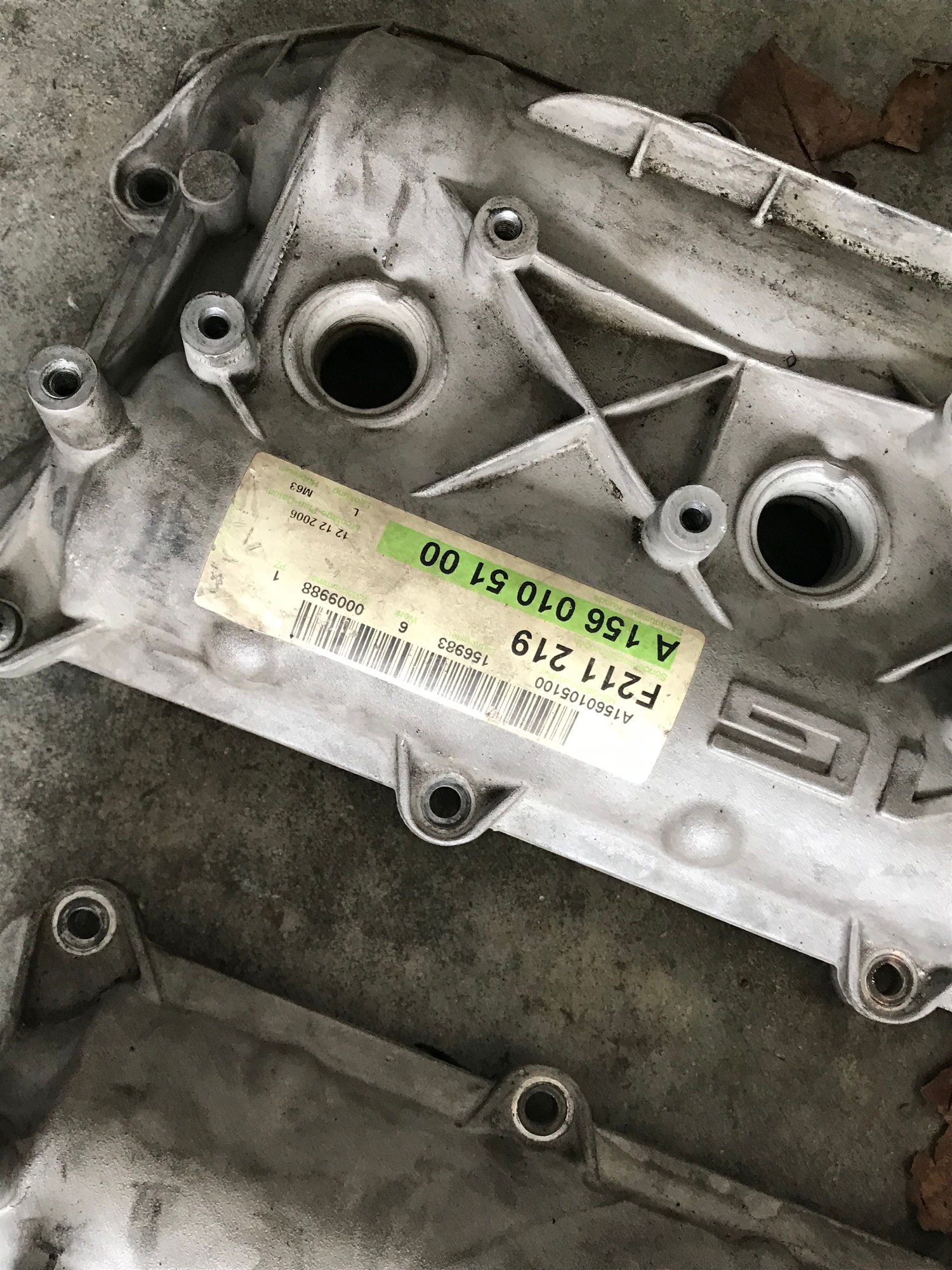 Engine - Intake/Fuel - M156 AMG E63 Cylinder Head Covers a1560161305 - Used - 2007 to 2010 Mercedes-Benz E63 AMG - Cincinnati, OH 45211, United States